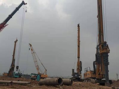 鋼鐵脊梁，徐工力量 十一臺XR360旋挖鉆機集群作戰，鑄就河北特大鋼廠建設新豐碑